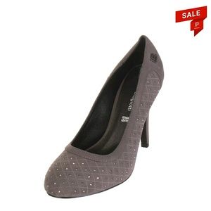 NIB $130 Laura Biagiotti Gray Argyle Quilted Heels